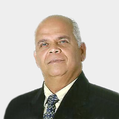 Pr. Vanderly Tavares Ferreira